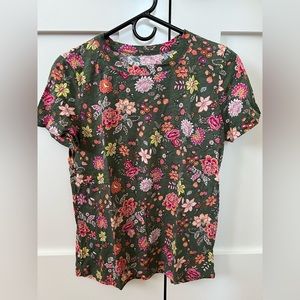 Loft “country garden” super soft short sleeve tee. Size S